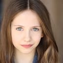 Shiloh Nelson als Young Casey Newton