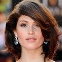 Gemma Arterton als Helen Justineau