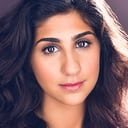 Olivia Khoshatefeh als 