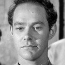 Paul Williamson als London Hotel Manager