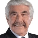 Erdal Özyağcılar als Mustafa