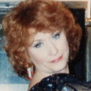 Nola Roeper als Candy Kraus