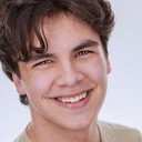 Randall Krauss als Jimi Saeta