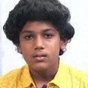 Videsh Anand als Young Devaratha "Deva" Raisaar