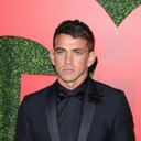 Alex Fine als Valentine