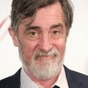 Roger Rees als Papworth