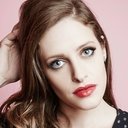 Carly Chaikin als Danielle Williams