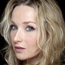 Amy Beth Hayes als Kitty Hawkins