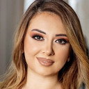 Lalə Azərtaş als tv aparıcısı (“Qara bağ” segmentı)