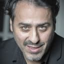 Tchewk Essafi als Coco