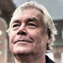 Bart van Poppel als Bass