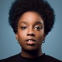 Lolly Adefope als Kate