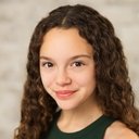 Sofia Irene Worsley als Little Girl