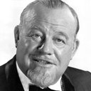 Burl Ives als Harvey 'Big Daddy' Pollitt