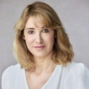 Lori Brett als Debra Chennery