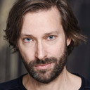 Daniel Christian Jones als Man of the Woods