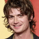 Joe Keery als Trust Fund Cole