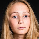 Katharina Gieron als Sandra Wildenbruck