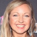 Ashleigh Ball als Kenzie (voice)