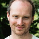 Errol McCabe als Luuk
