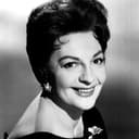 Coral Browne als Margaret McMann