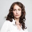 Yuriria del Valle als Nora