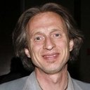 Michael Buscemi als Raymond