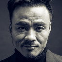 李先亮 als Qiao Weidong