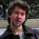 Jake Klamburg als Triop #3