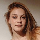 Carolina Domenech als Lola