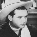 Reb Russell als Clint Mason