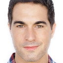 Dan Gordon als Radio News Reporter