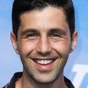 Josh Peck als Corey