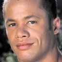 Matthew Rush als Greg Grove