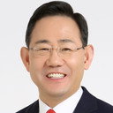 주호영 als Self