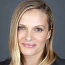 Vinessa Shaw als Dierdre Banks