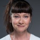 Anette Sevreus als Pia