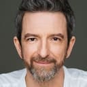 Luc Bourgeois als Papa / Lelièvre