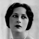 Malvina Longfellow als Princess Nadira