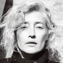 Marie-Sophie Wilson als Florence