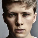 Grant Anstine als Zeke