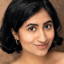 Amita Rao als Issa Damani