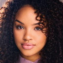 Alexandra Rose Frazier als Abigail Watson