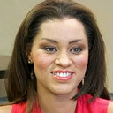 Kelli Brown als Laura Dobbs