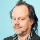 Larry Fessenden als Boss