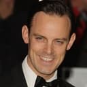 Harry Hadden-Paton als Jackie Jackson