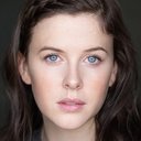 Alexandra Roach als Young Margaret Thatcher