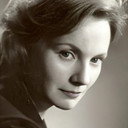 Dilys Hamlett als Aunt Jane