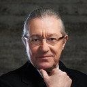 Sylvain Cambreling als Orkestleider
