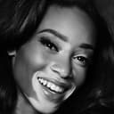 Winnie Harlow als Suki